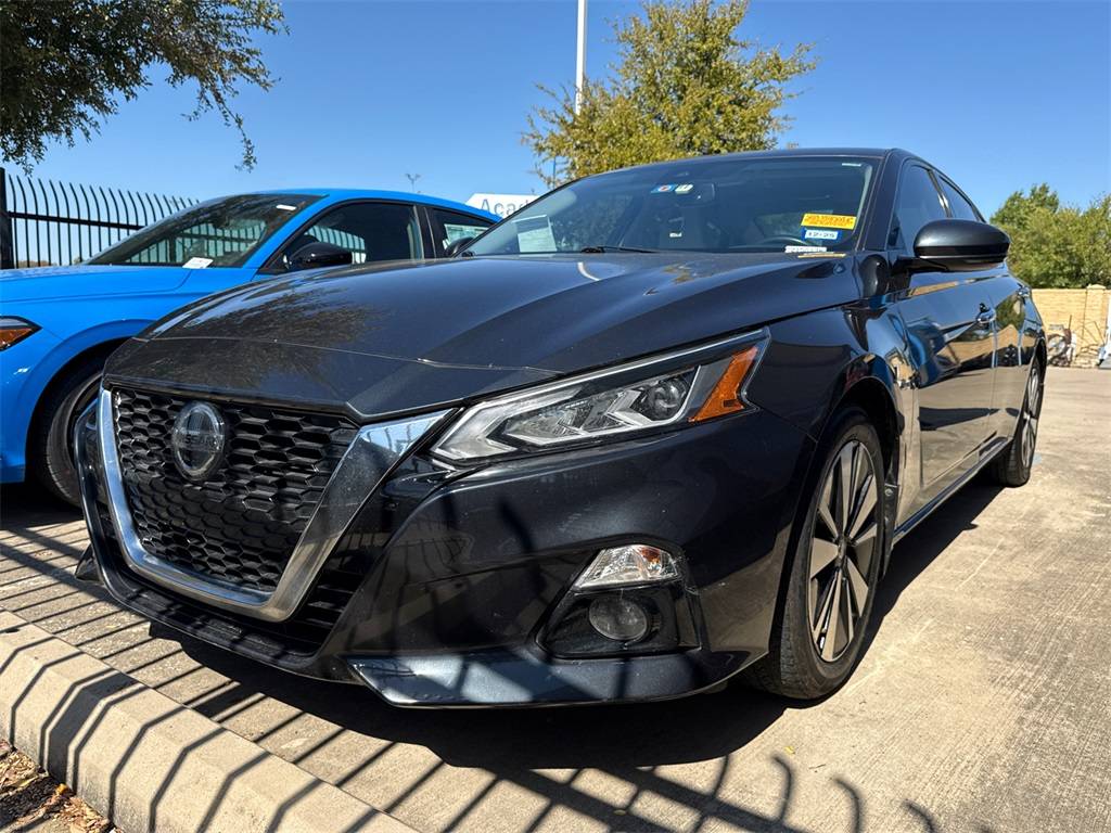 2019 Nissan Altima SL — Sedan — 126,870 mi — North Richland Hills, TX