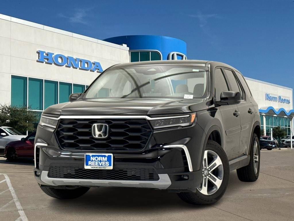 2023 Honda Pilot EX-L 8 Passenger — SUV — 13,147 mi — North Richland Hills, TX