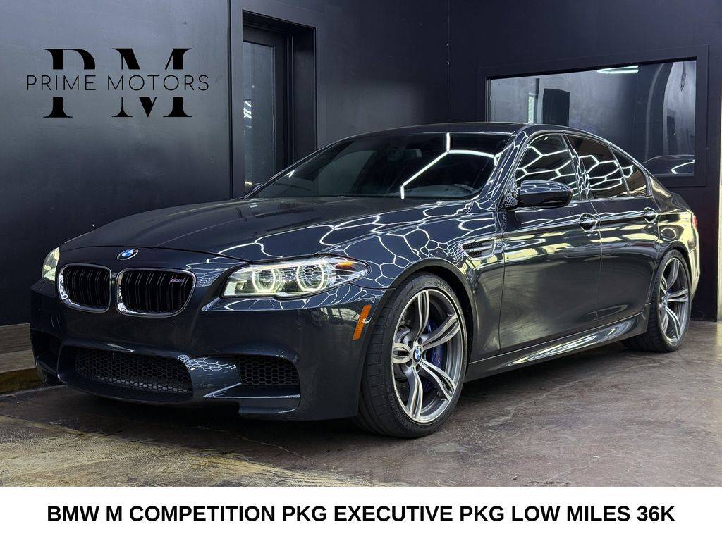 2015 BMW M5 Standard