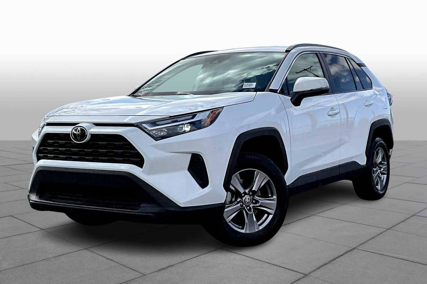 2024 Toyota RAV4 XLE — SUV — 30,523 mi — Albuquerque, NM