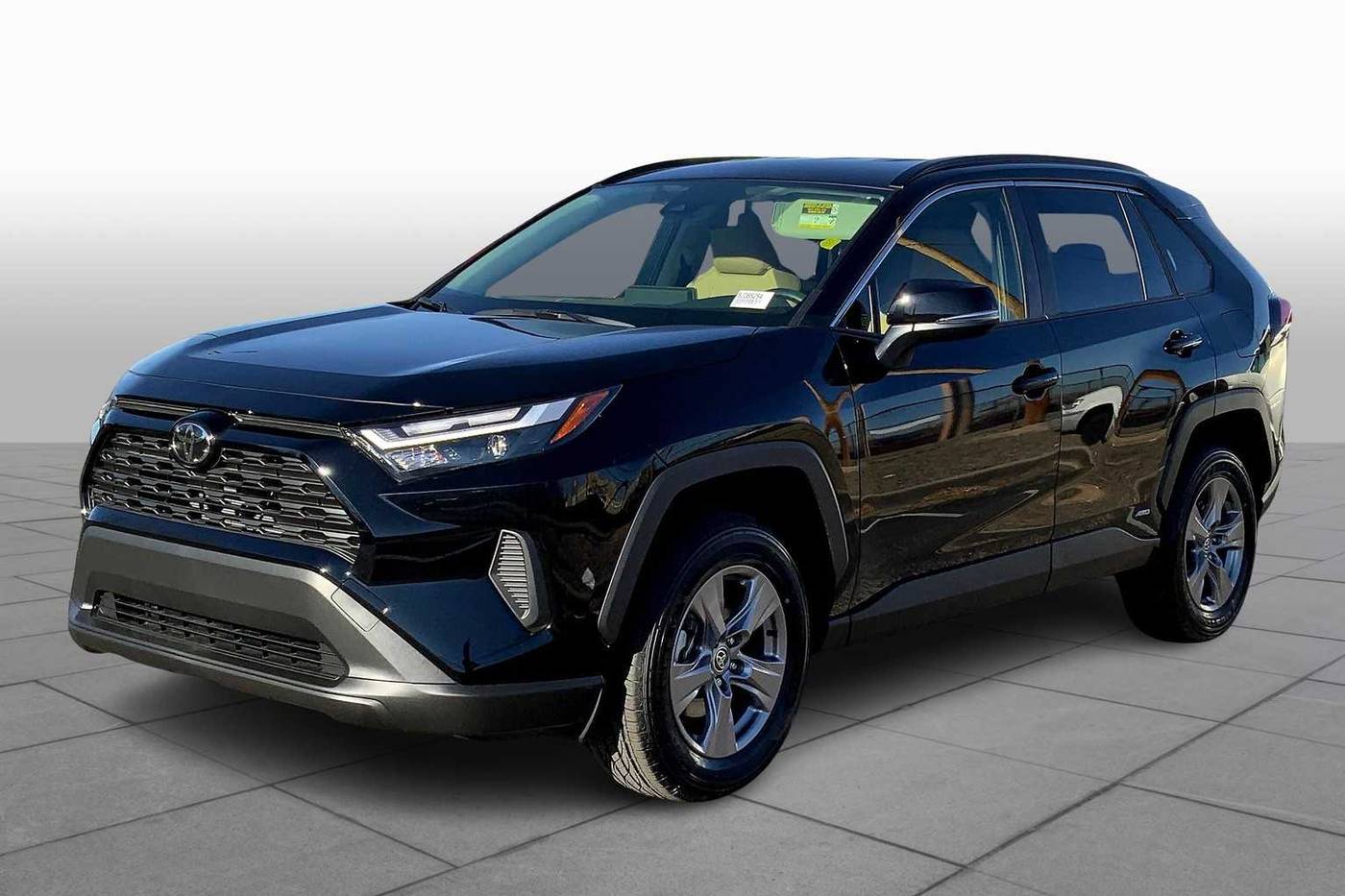 2025 Toyota RAV4 Hybrid XLE — SUV — 12 mi — Albuquerque, NM