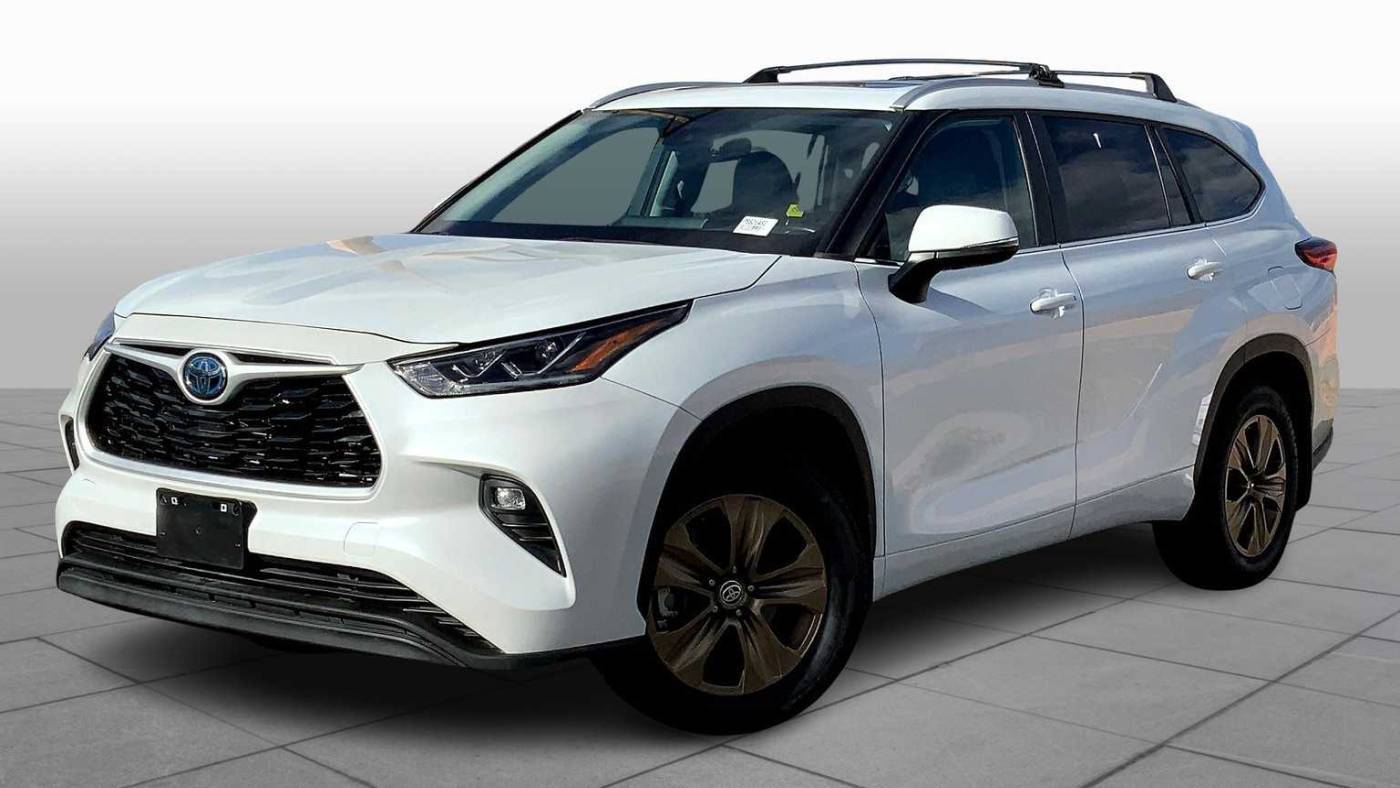 2023 Toyota Highlander Hybrid Bronze Edition — SUV — 39,135 mi — Albuquerque, NM