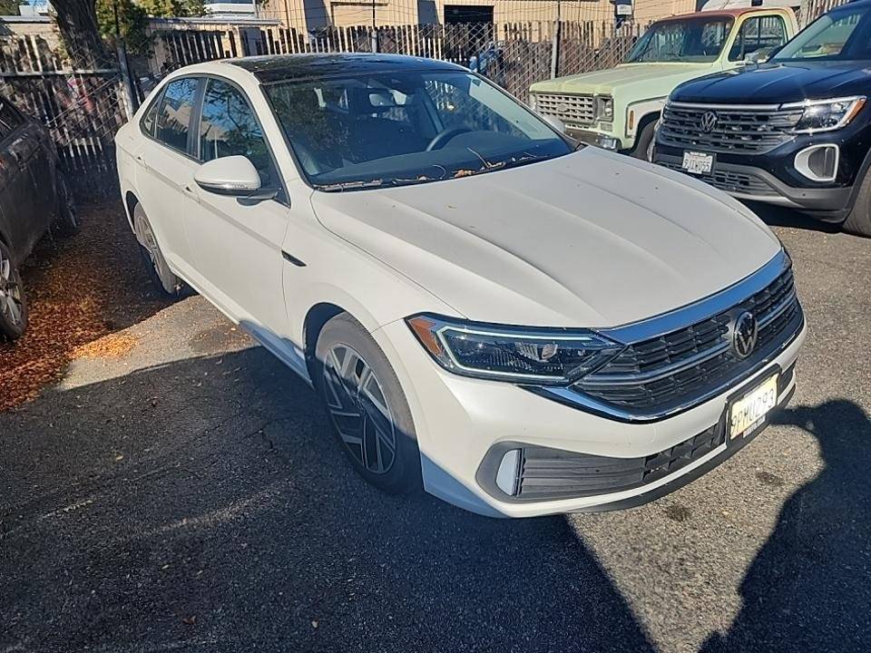 2024 Volkswagen Jetta SEL — Sedan — 10,196 mi — Encinitas, CA