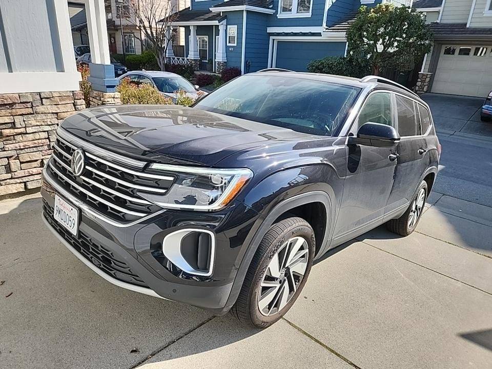 2024 Volkswagen Atlas SE with Technology — SUV — 9,309 mi — Encinitas, CA
