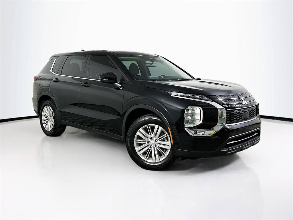 2024 Mitsubishi Outlander ES — SUV — 22,169 mi — Martinez, GA