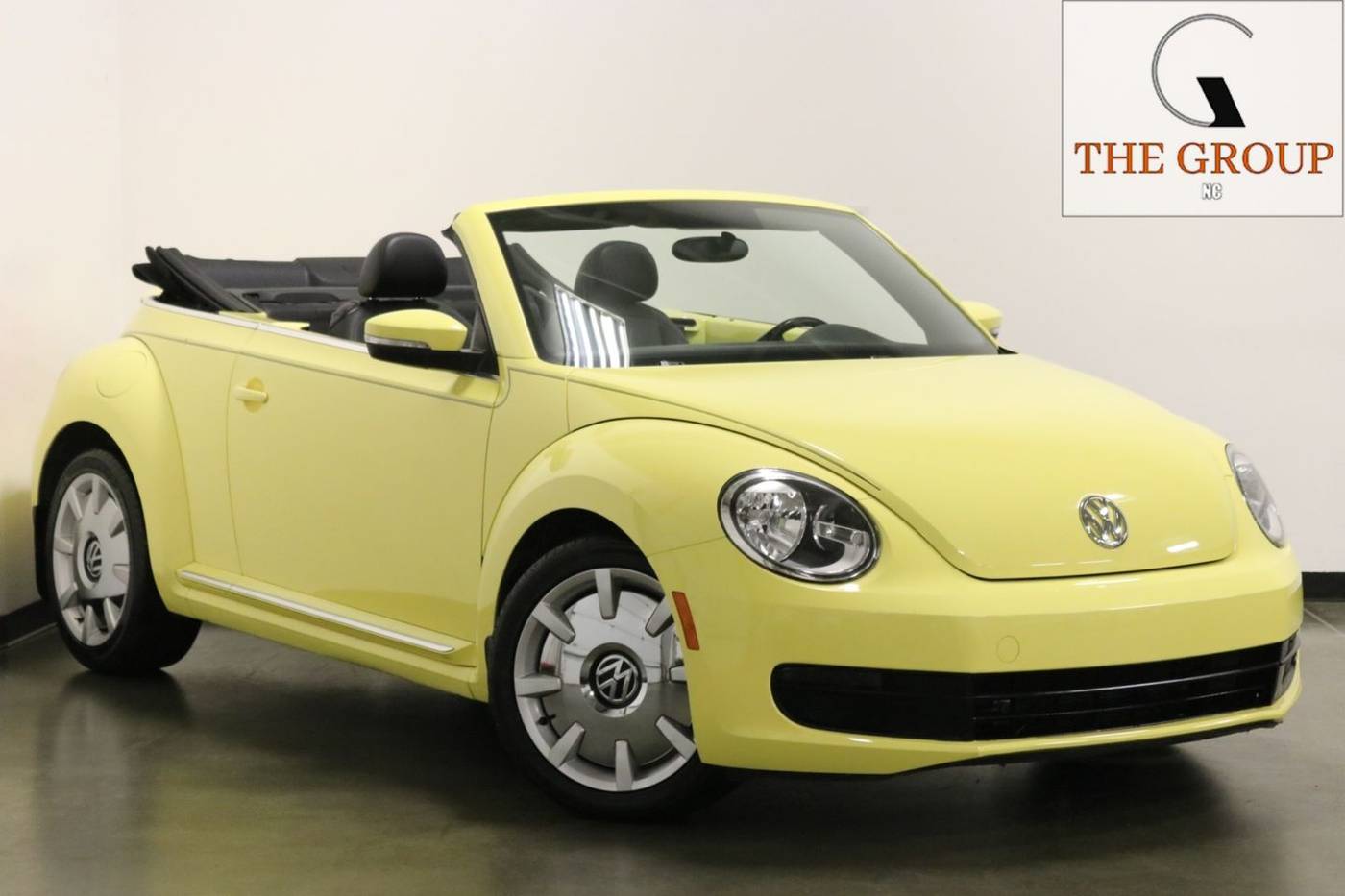2014 Volkswagen Beetle 2.5 — Convertible — 31,957 mi — Mooresville, NC