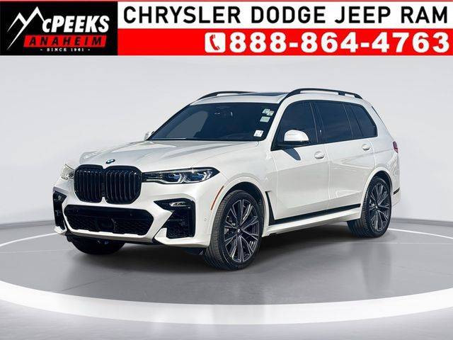 2022 BMW X7 M50i