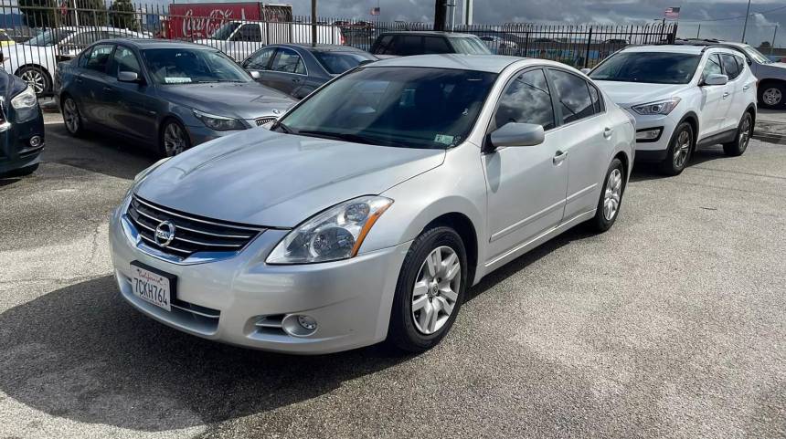 used nissan altima under 9000