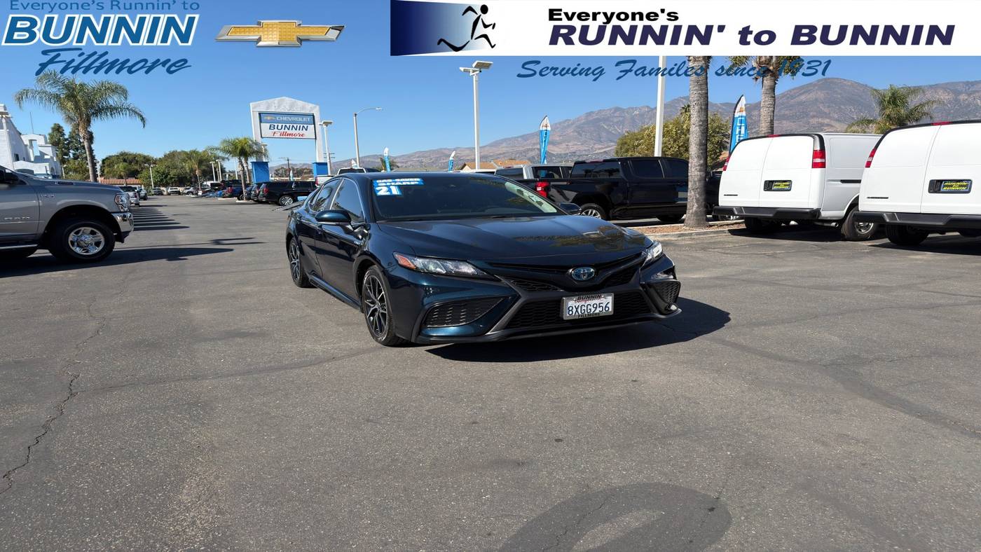 2021 Toyota Camry Hybrid SE — Sedan — 43,496 mi — Fillmore, CA