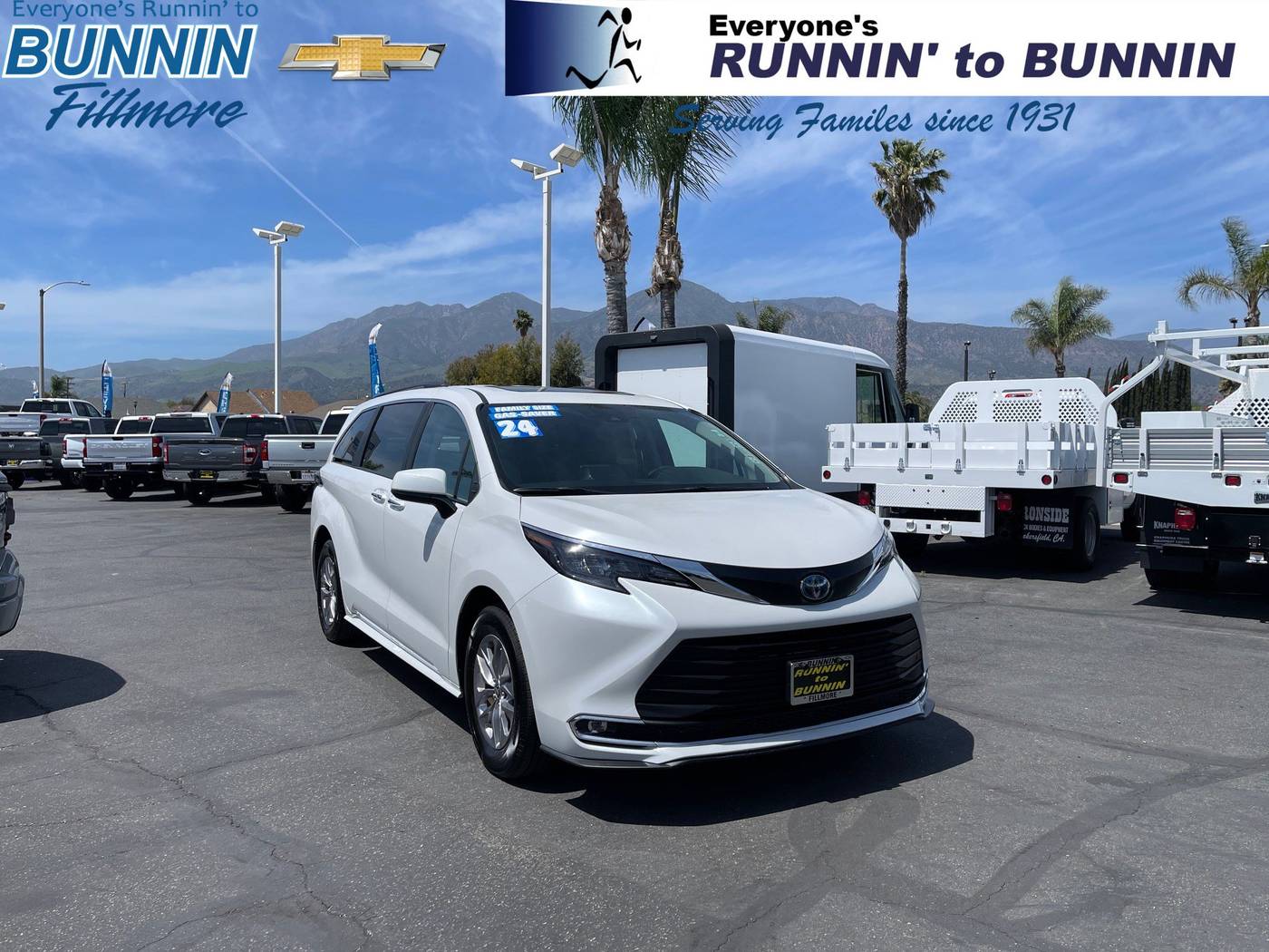2024 Toyota Sienna XLE — Minivan — 28,678 mi — Fillmore, CA