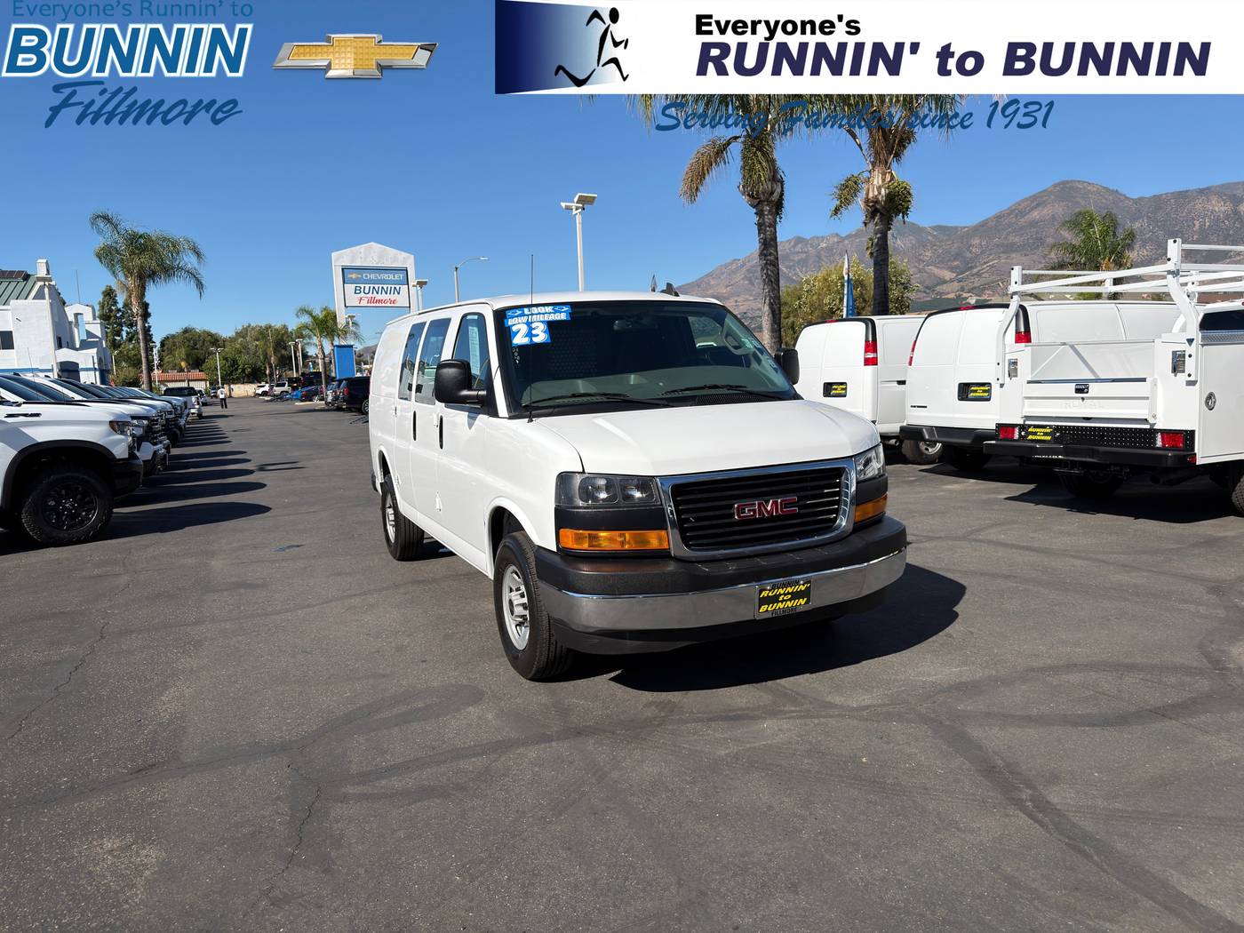 2023 GMC Savana Cargo Van Base — Cargo Van — 19,037 mi — Fillmore, CA