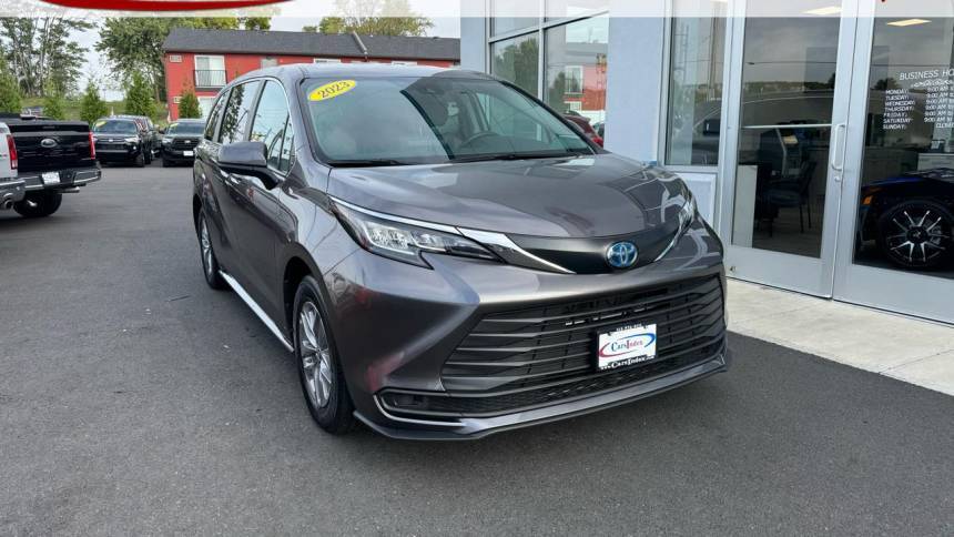 2023 Toyota Sienna LE — Minivan — 25,439 mi — Horsham, PA