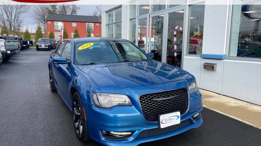 2022 Chrysler 300 Touring L — Sedan — 61,245 mi — Horsham, PA