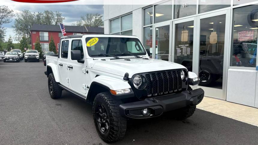 2023 Jeep Gladiator Willys