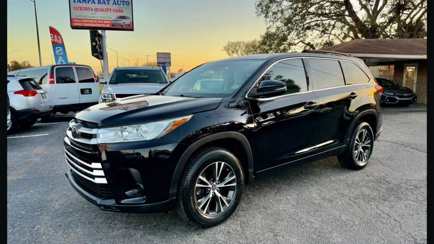 2019 Toyota Highlander LE — SUV — 44,499 mi — Tampa, FL