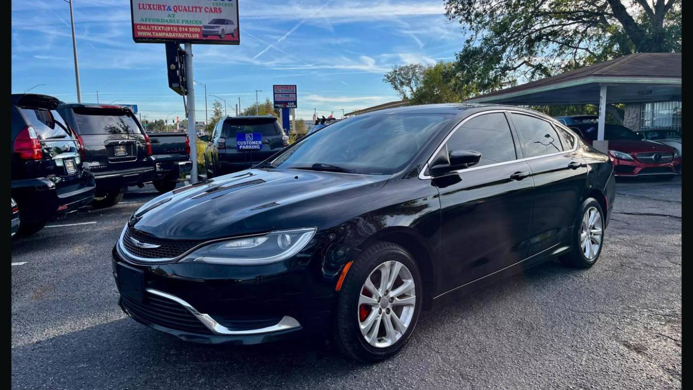 2015 Chrysler 200 Limited — Sedan — 151,956 mi — Tampa, FL