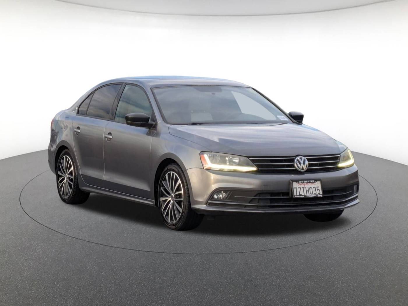 2017 Volkswagen Jetta 1.8T Sport — Sedan — 137,036 mi — Palmdale, CA
