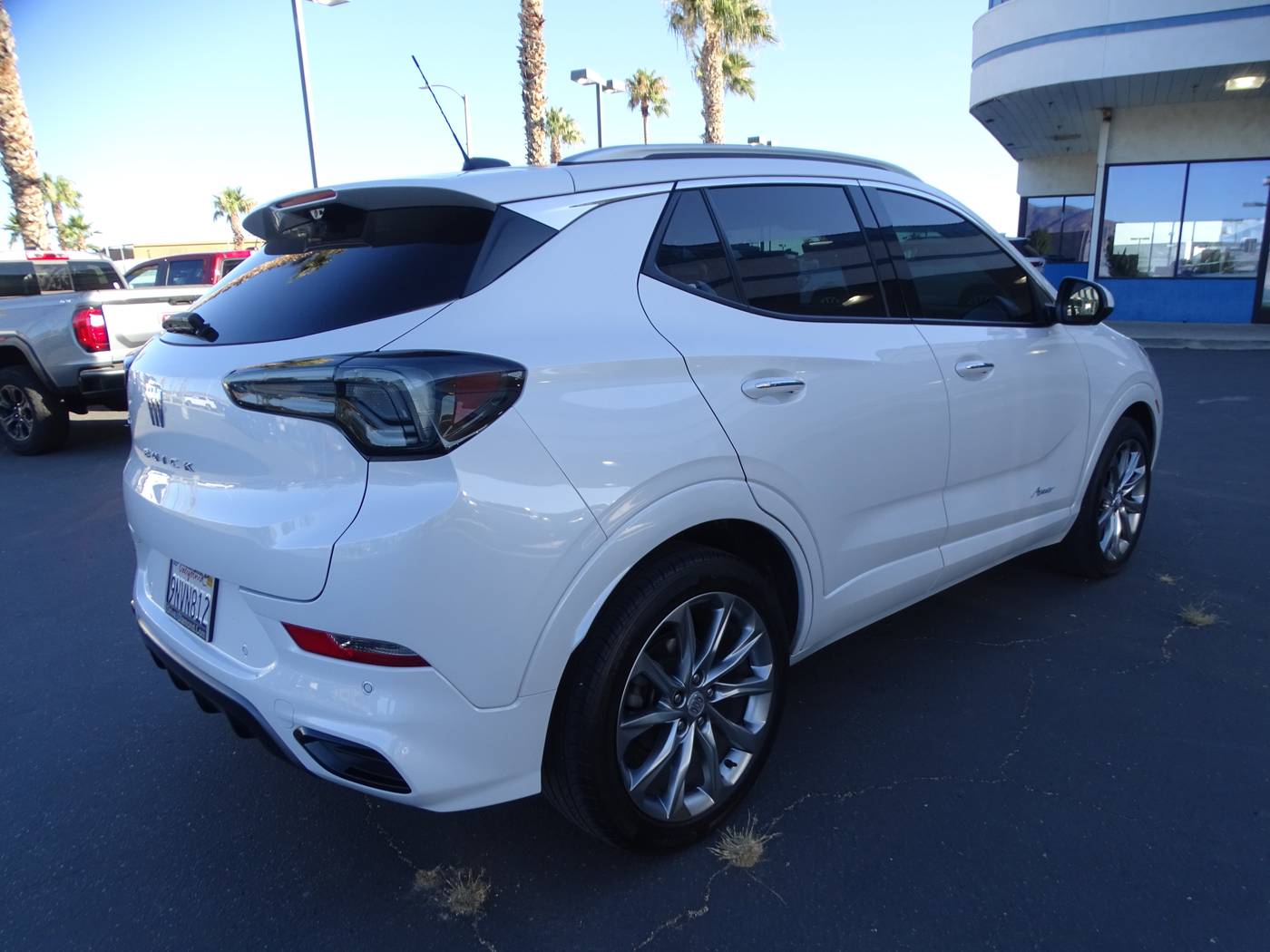 Thumbnail 3