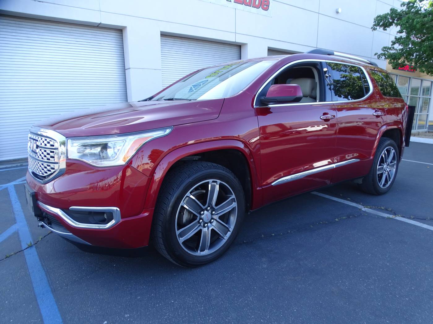 2019 GMC Acadia Denali — SUV — 101,812 mi — Palmdale, CA