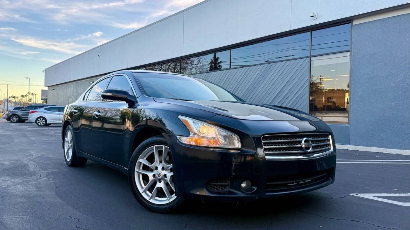 2011 Nissan Maxima SV — Sedan — 146,170 mi — North Hollywood, CA