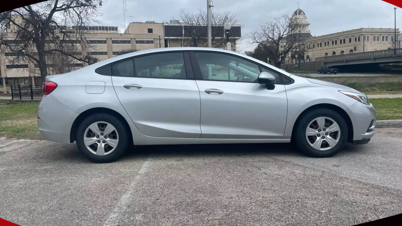 2018 Chevrolet Cruze LS — Sedan — 41,065 mi — Belton, TX