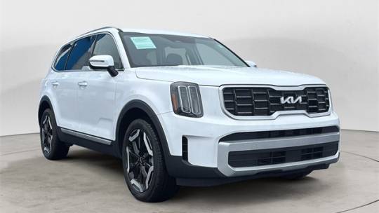 2024 Kia Telluride S — SUV — 2,842 mi — Marshfield, MO
