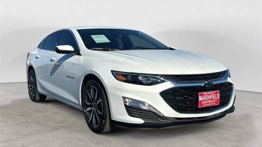 2024 Chevrolet Malibu RS — Sedan — 15 mi — Marshfield, MO