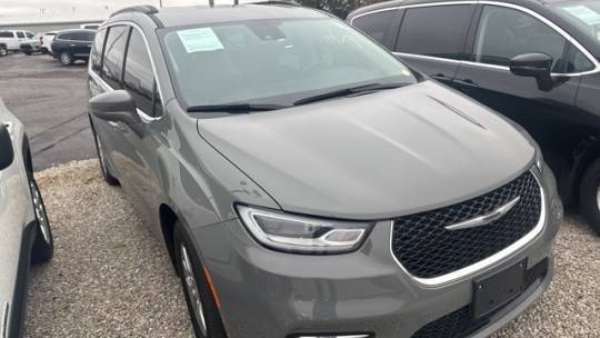 2022 Chrysler Pacifica Touring L — Minivan — 70,755 mi — Marshfield, MO