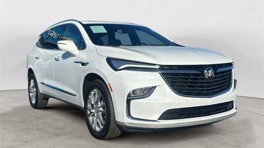 2024 Buick Enclave Essence — SUV — 17,087 mi — Marshfield, MO