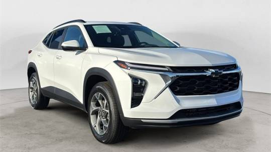 2025 Chevrolet Trax LT — SUV — 15 mi — Marshfield, MO