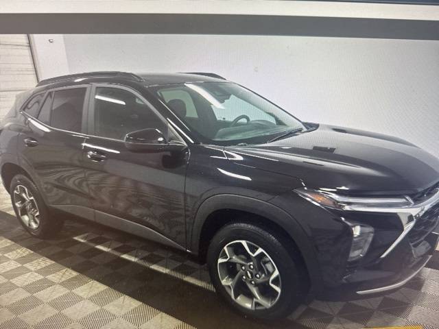 2024 Chevrolet Trax LT — SUV — 3,838 mi — Marshfield, MO