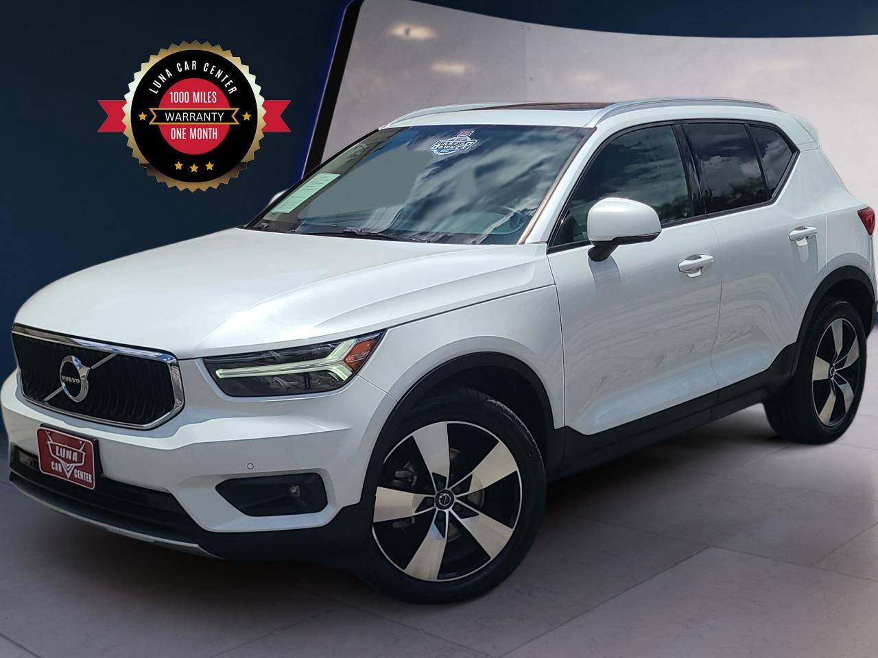 2021 Volvo XC40 Momentum