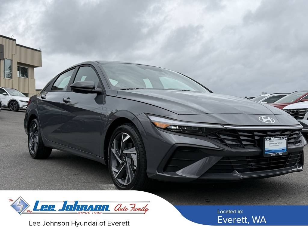 2025 Hyundai Elantra SEL Sport — Sedan — 3,017 mi — Everett, WA