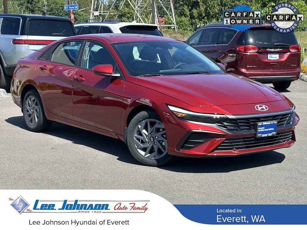 2024 Hyundai Elantra Hybrid Blue — Sedan — 58 mi — Everett, WA