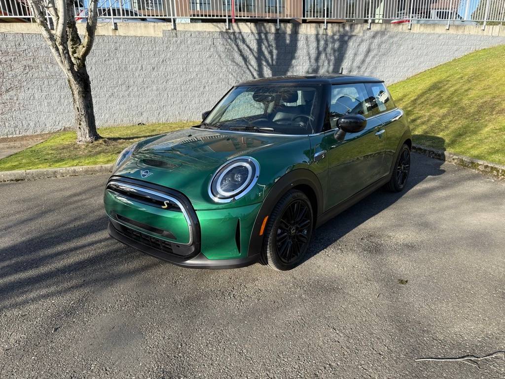 2022 MINI Electric Hardtop Cooper SE — Hatchback — 12,501 mi — Everett, WA