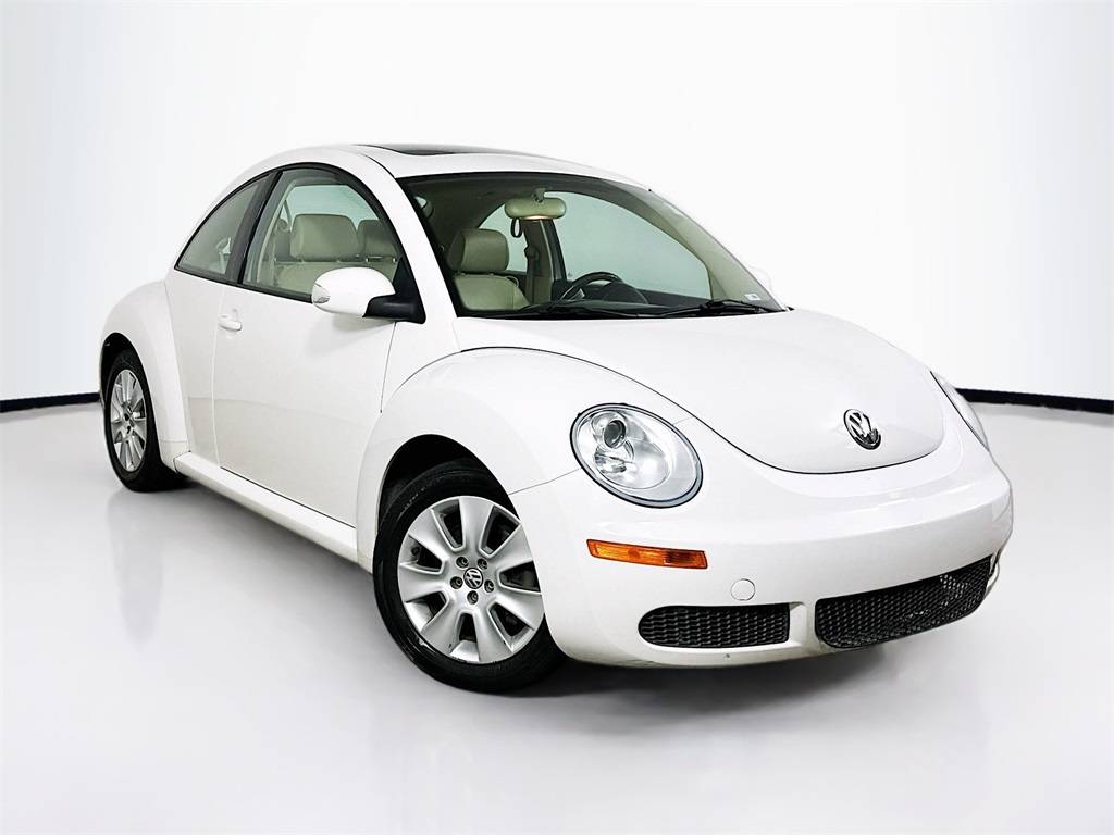 2010 Volkswagen New Beetle Base — Coupe — 73,183 mi — Martinez, GA