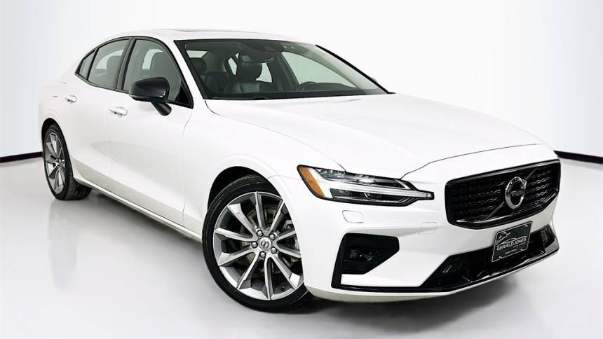 2022 Volvo S60 Momentum — Sedan — 30,388 mi — Martinez, GA