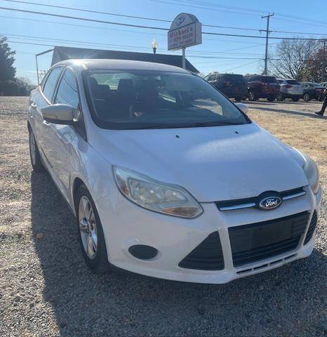 2014 Ford Focus SE — Sedan — 102,325 mi — Highland Springs, VA