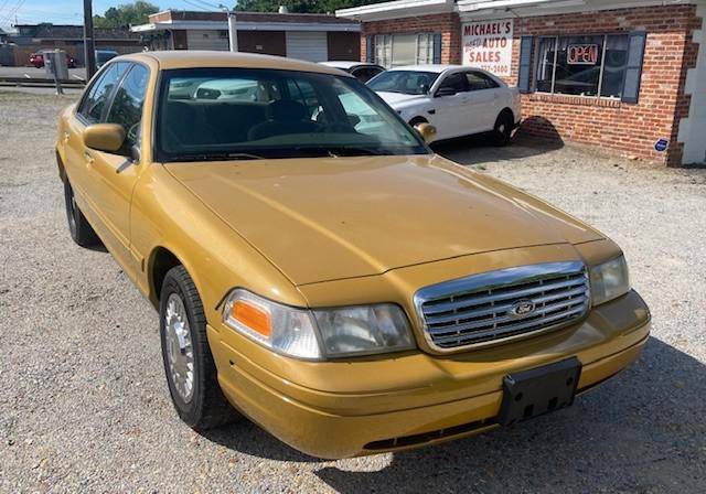 1999 Ford Crown Victoria Police Pkg Crown Victoria Police Pkg — Sedan — 82,925 mi — Highland Springs, VA