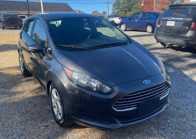 2015 Ford Fiesta SE — Hatchback — 117,195 mi — Highland Springs, VA