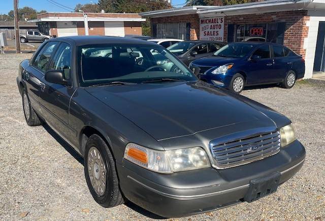 2004 Ford Police Interceptor Base w/3.27 Axle — Sedan — 178,927 mi — Highland Springs, VA