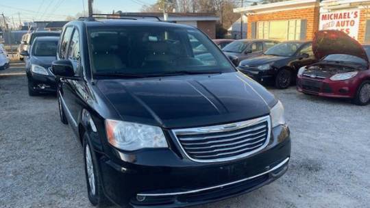 2014 Chrysler Town & Country Touring — Minivan — 125,954 mi — Highland Springs, VA