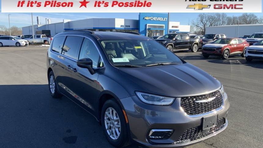 2022 Chrysler Pacifica Touring L — Minivan — 60,910 mi — Clinton, IN