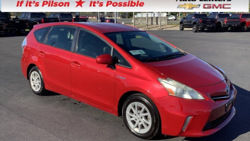 2013 Toyota Prius v Three