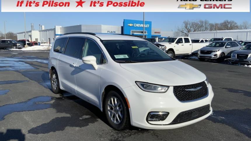 2022 Chrysler Pacifica Touring L — Minivan — 66,177 mi — Clinton, IN