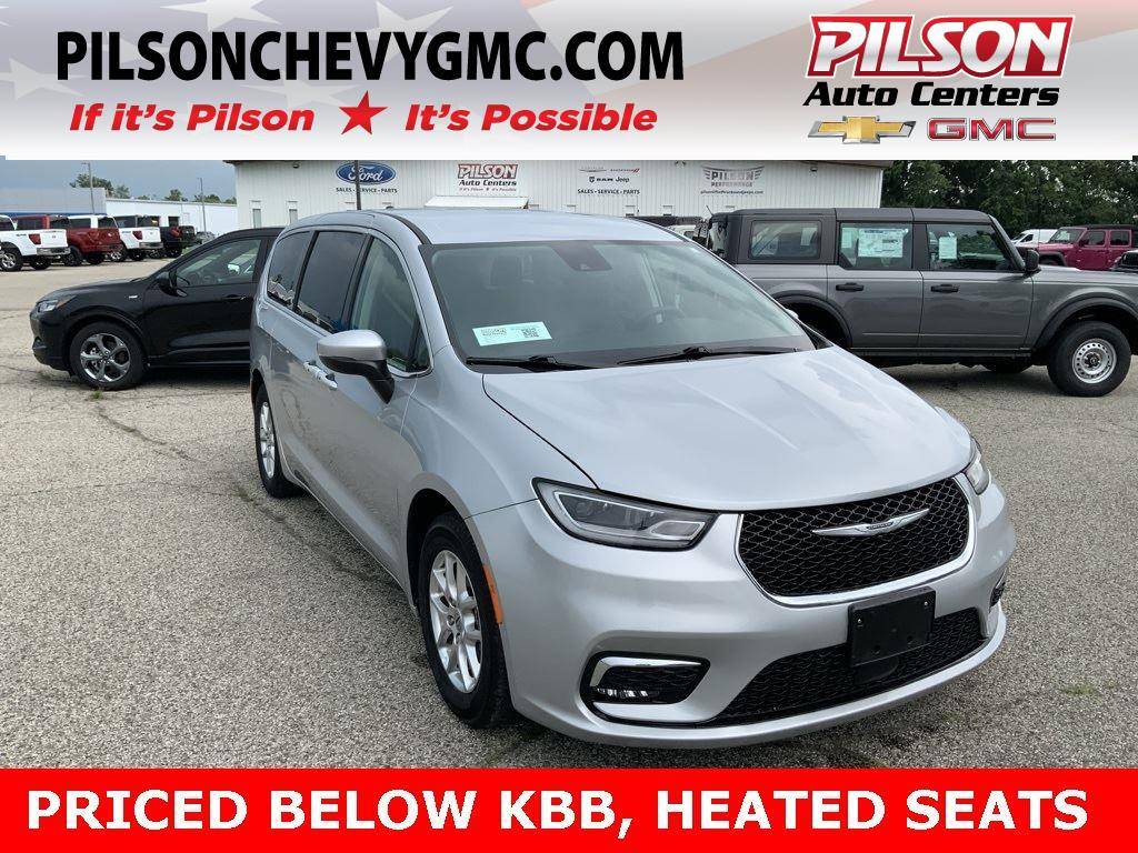 2023 Chrysler Pacifica Touring L — Minivan — 60,754 mi — Clinton, IN