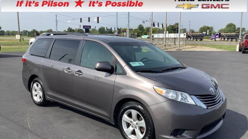2015 Toyota Sienna LE — Minivan — 193,655 mi — Clinton, IN