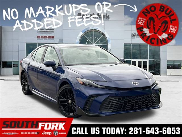 2025 Toyota Camry LE — Sedan — 11,438 mi — Manvel, TX