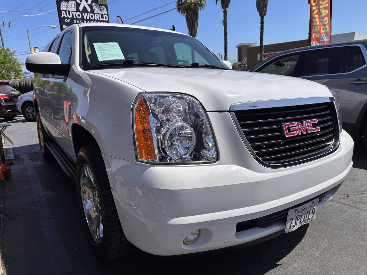 2009 GMC Yukon SLT — SUV — 187,602 mi — Sacramento, CA