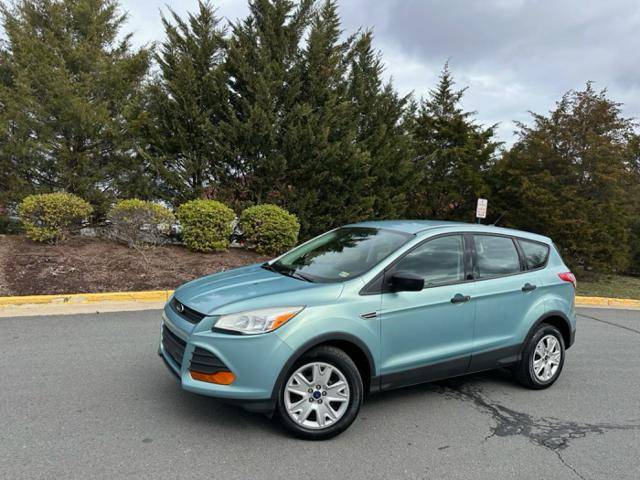 2013 Ford Escape S — SUV — 127,251 mi — Sterling, VA